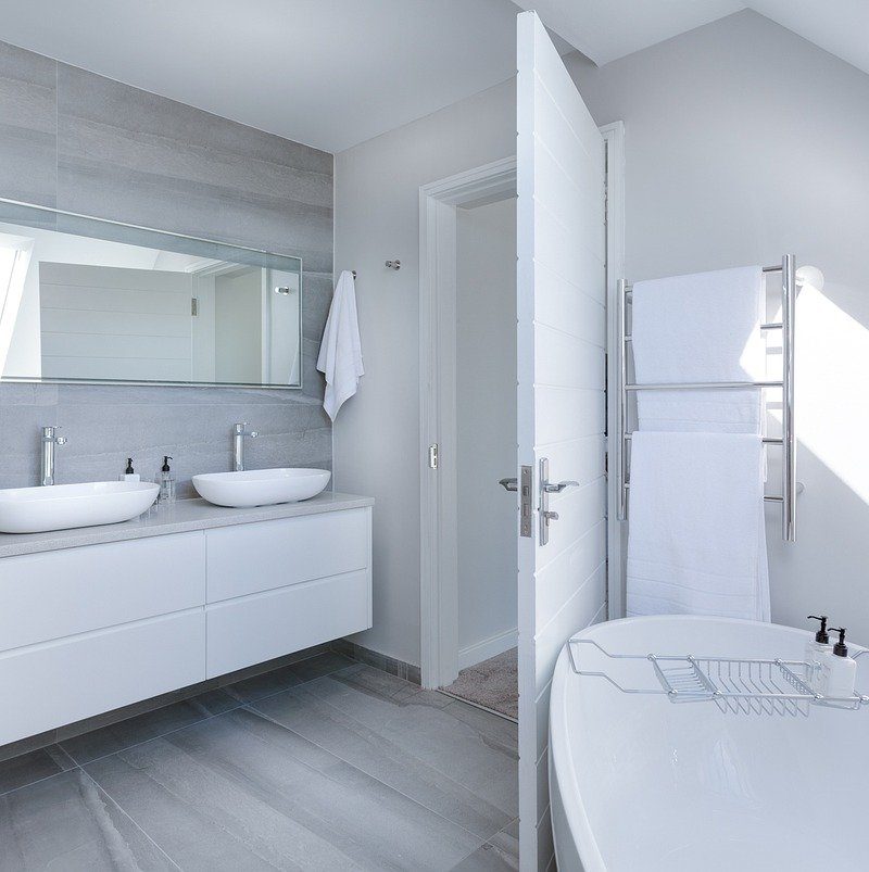 Voordelen van twee badkamers in een huis